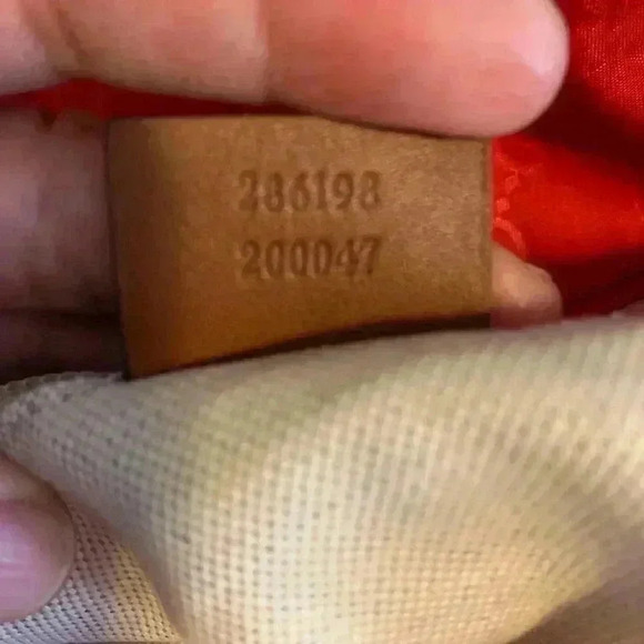 GUCCI GG pattern Large tote Duffle Bag Tote Bag Nylon Red - Picture 12 of 16